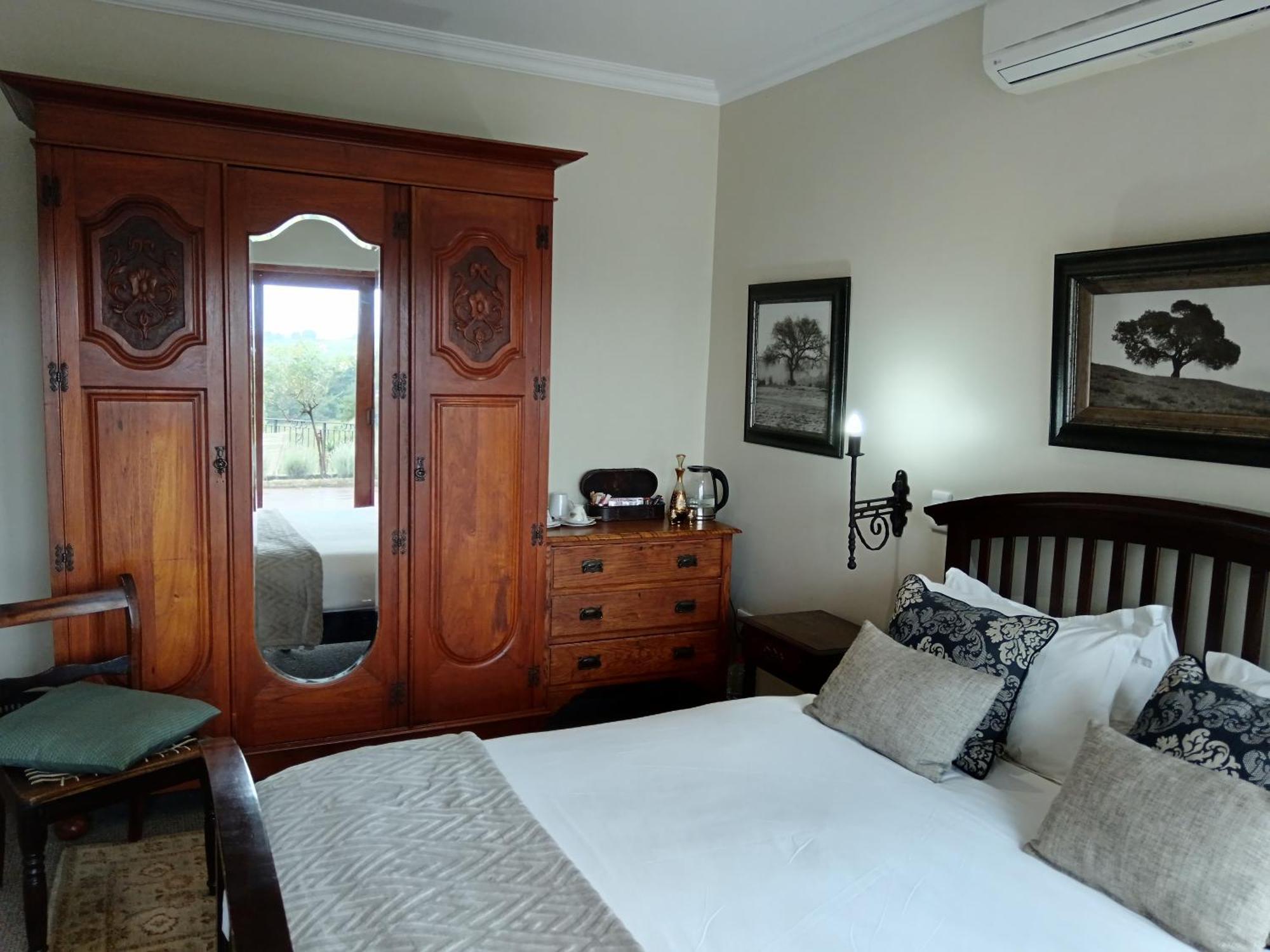Inkungu Lodge Champagne Valley Экстерьер фото